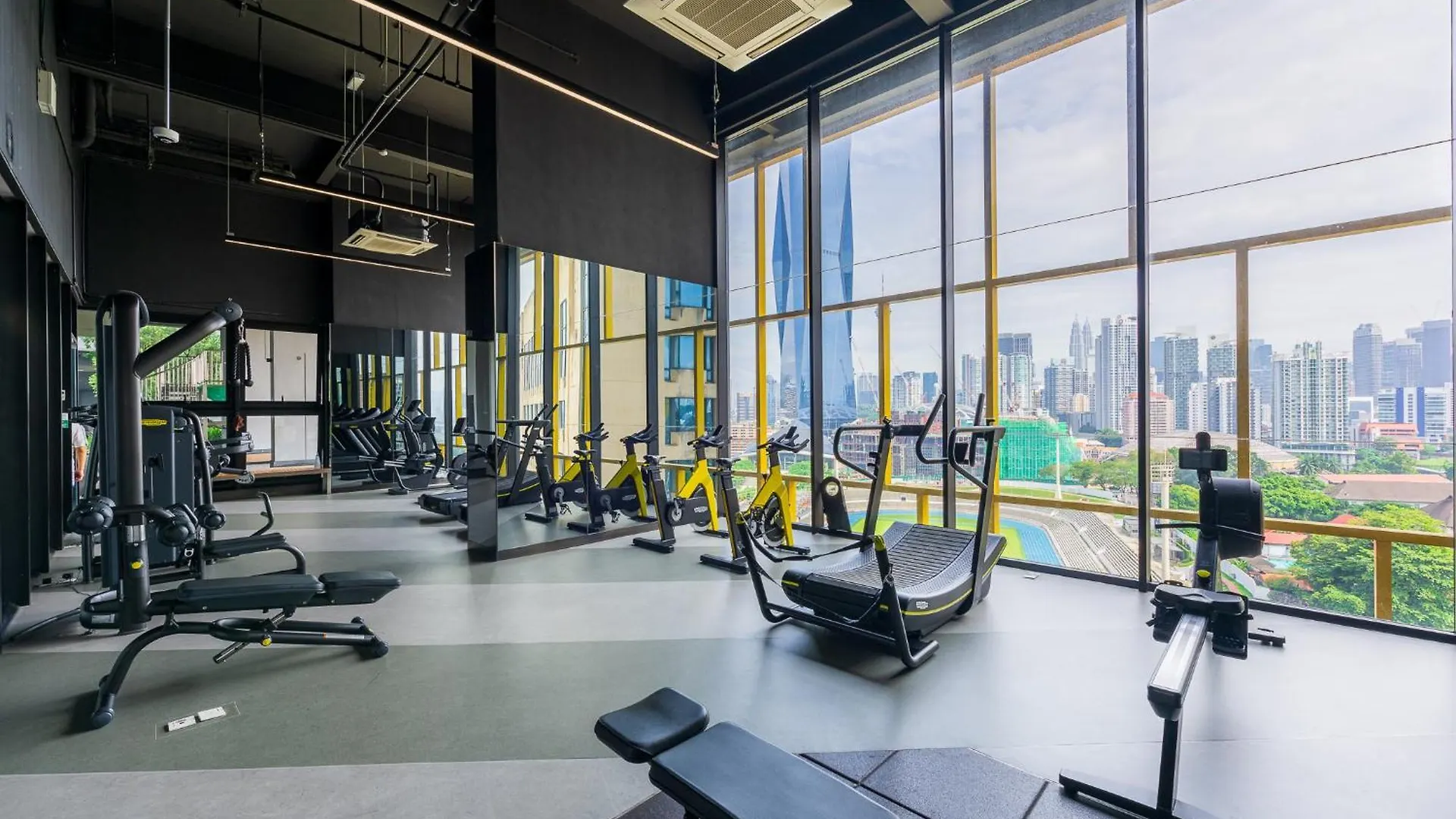 6Pax 2Br Kl118 View 5Min To Train Station Daire Kuala Lumpur